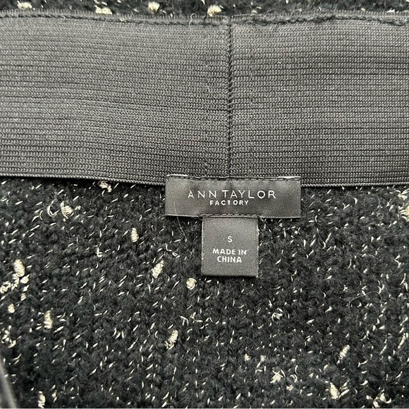 Ann Taylor Factory Boucle Knit Skirt - Picture 5 of 5
